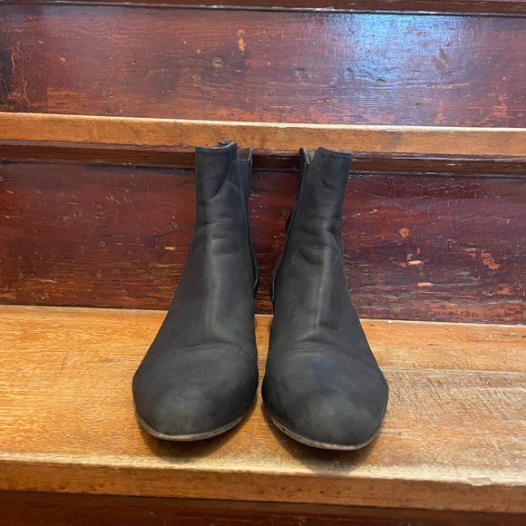 Coclico Black Italian Leather Boots, size 37, - Picture 3 of 6